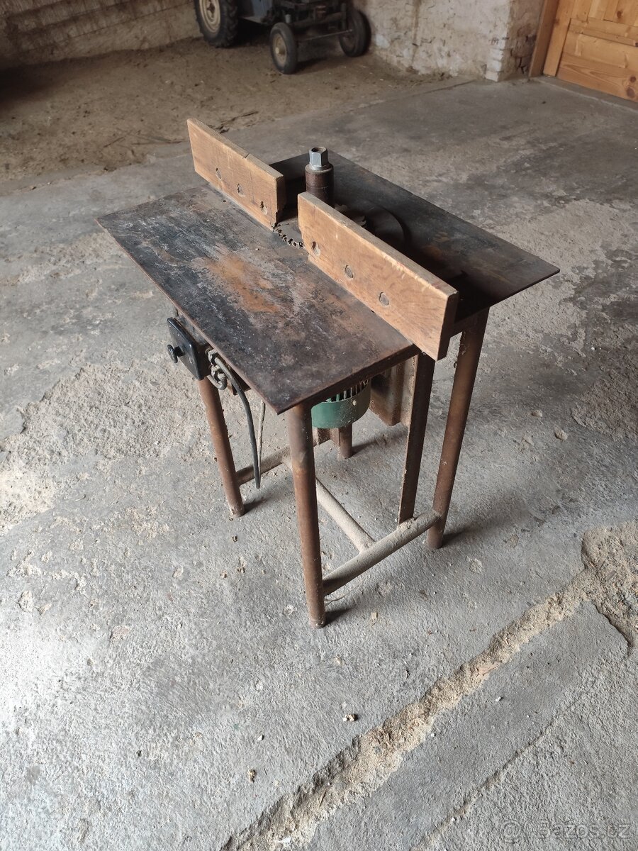 Frézka na dřevo - 4