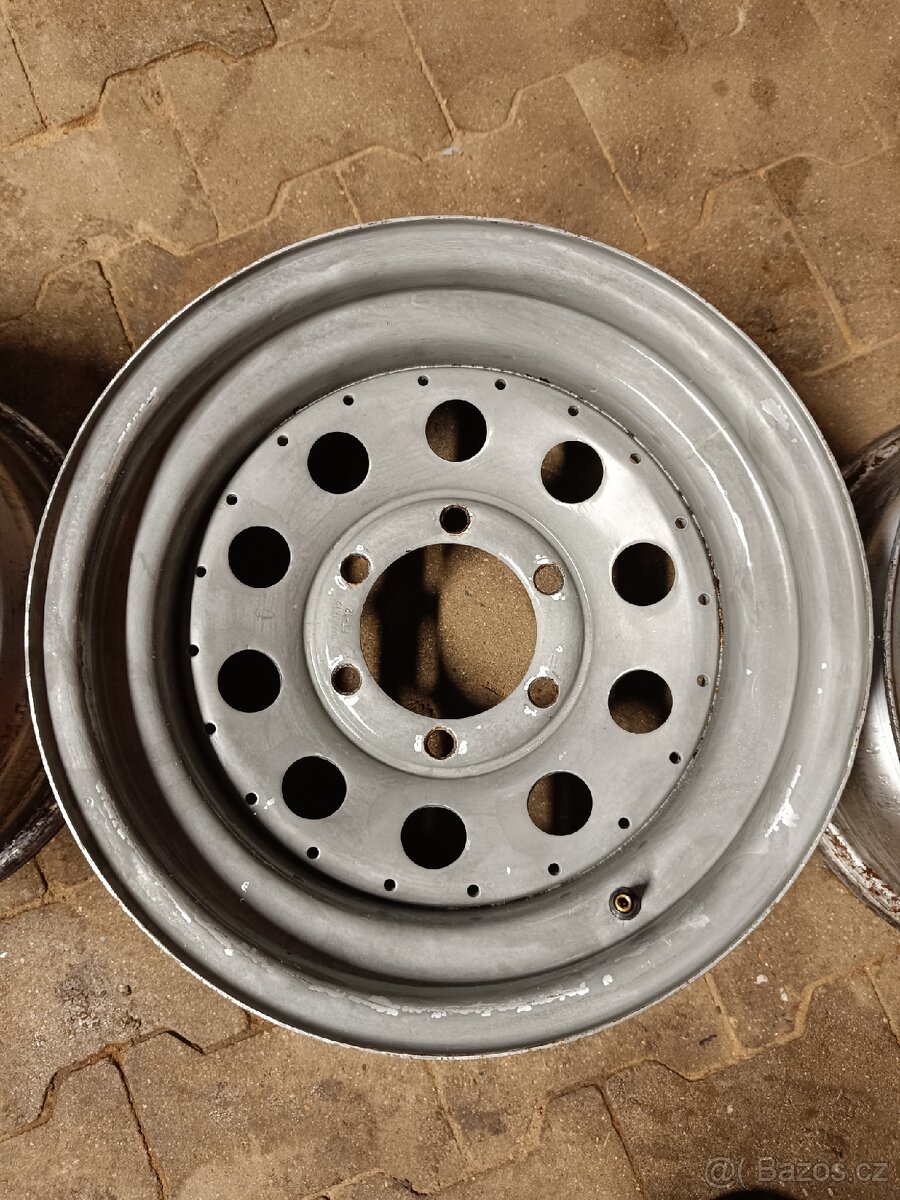 Plechové disky 6x139,7 R15 - 4