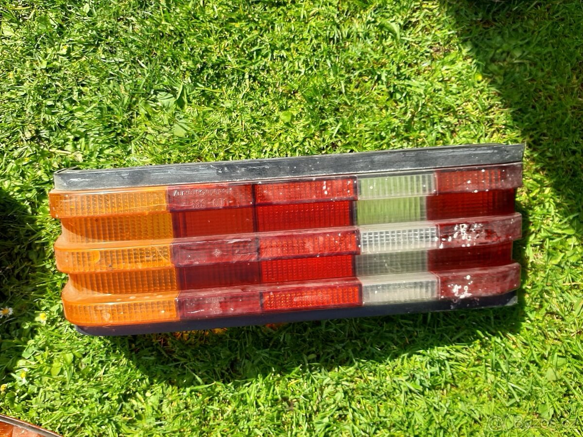 Zadní lampy mercedes - 4