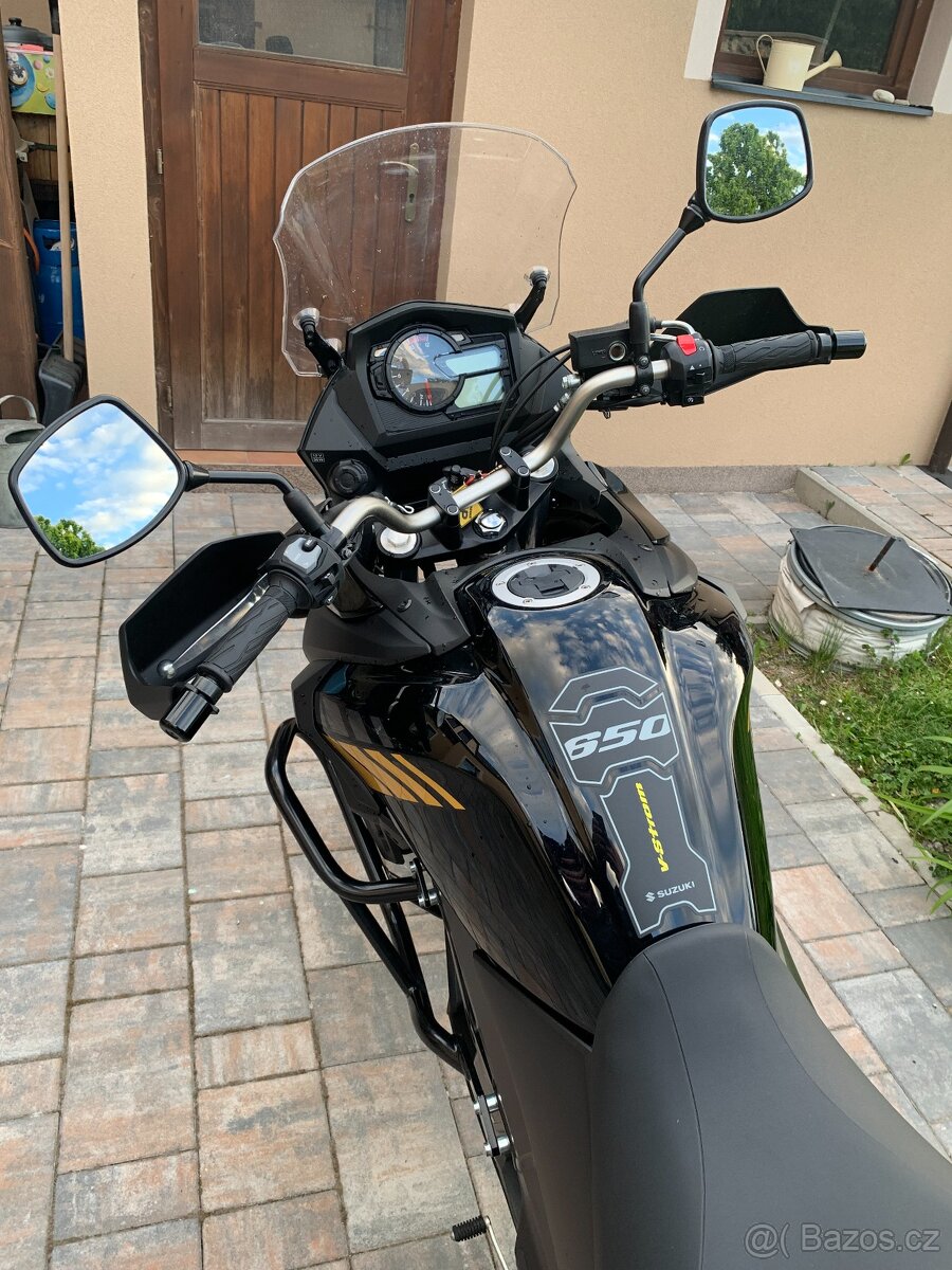 Suzuki V-Strom DL 650 XT