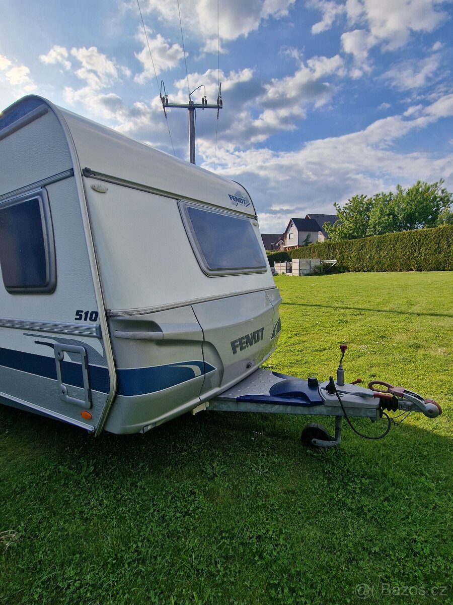 KRÁSNÝ A UDRŽOVANÝ KARAVAN FENDT 510