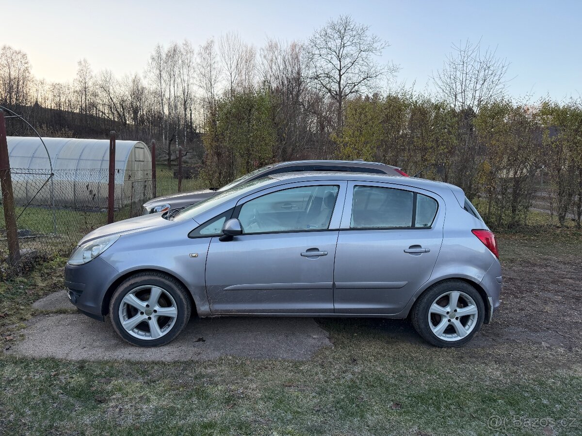 Opel Corsa D 1.2 16v - 4
