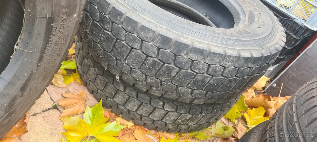 bridgestone 17.5 m720 m+s 225/75 - 4