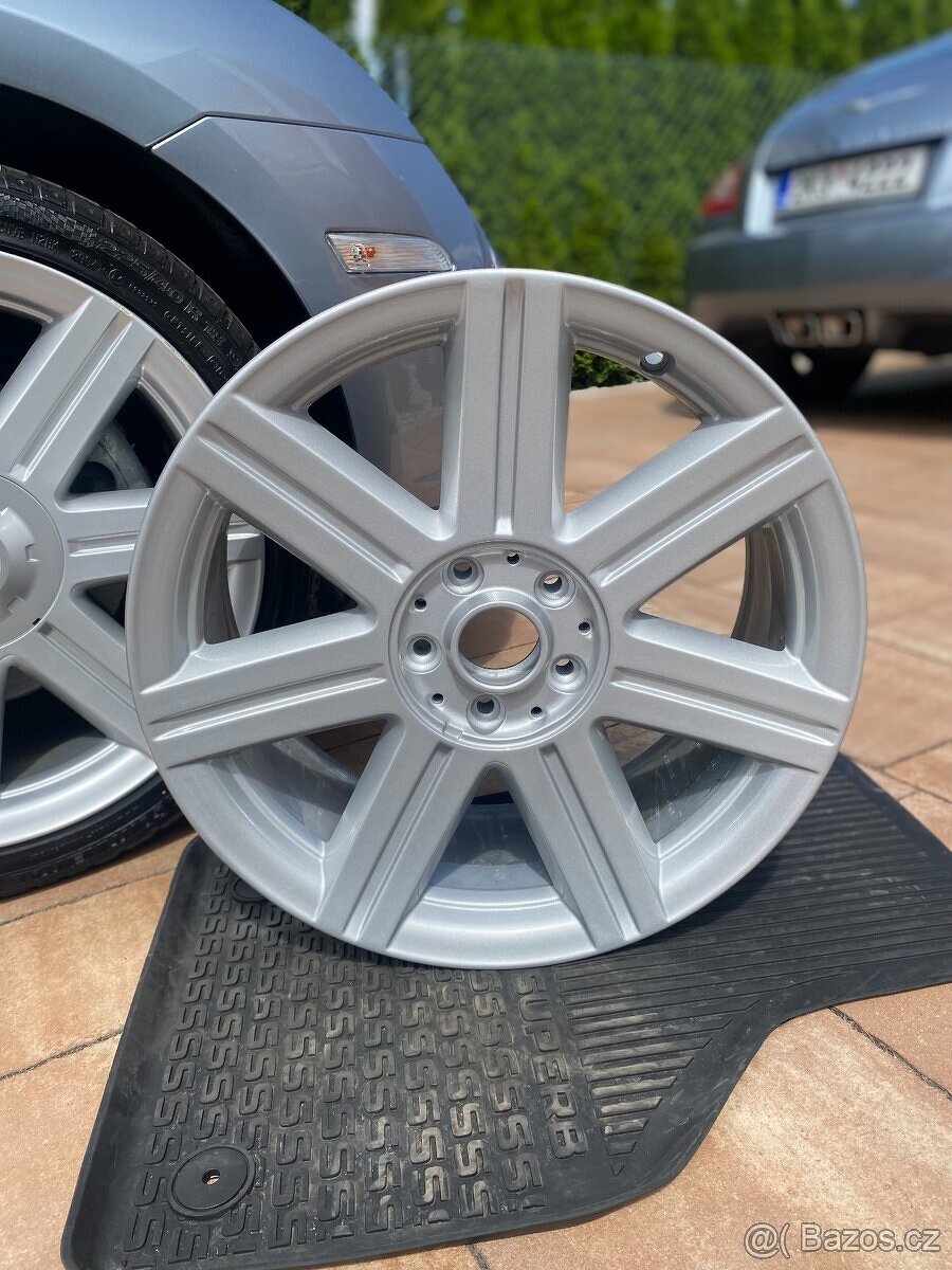 Prodam alu disk na Chrysler Crossfire - 4