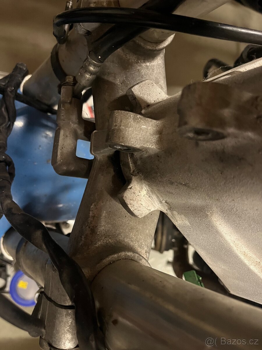 Suzuki GSX-R 750 - 4