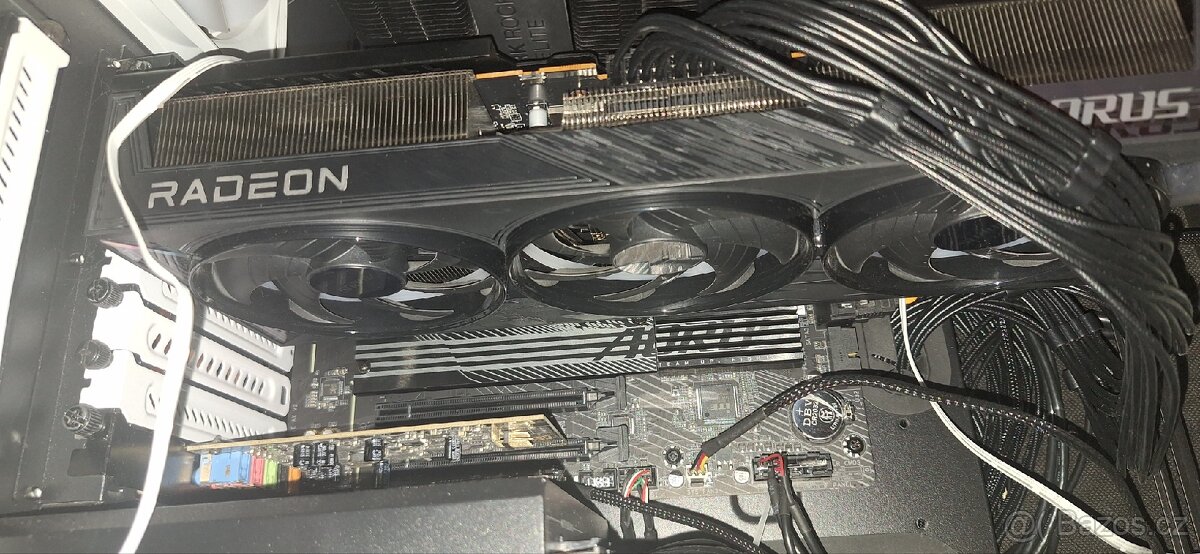 Gigabyte AORUS ELITE RX 9070 XT - 4