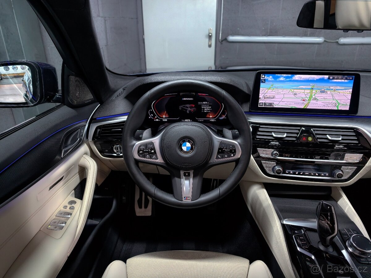 BMW Řada 5, M550ix V8|390kW|Laser|Nezávisl - 4