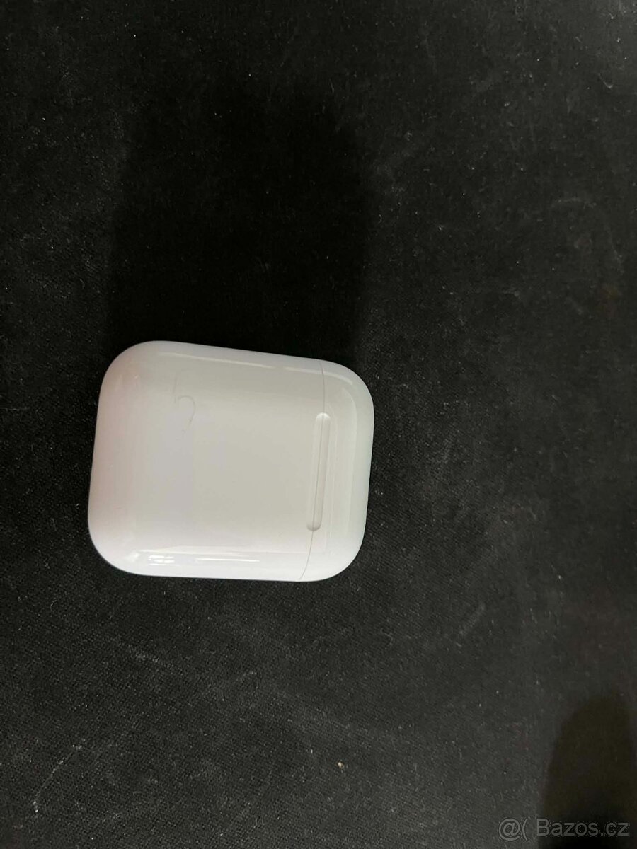 Airpods bezdrátové nabíjení - 4