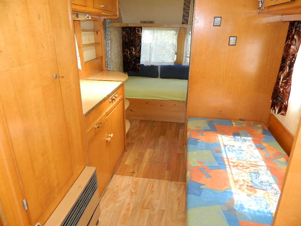 Prostorný dvouosý karavan Tabbert - 4