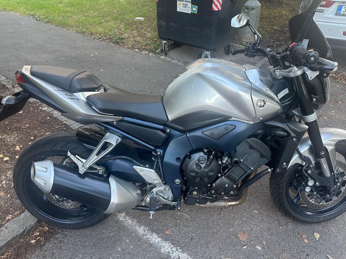 YAMAHA FZ1 N - 4