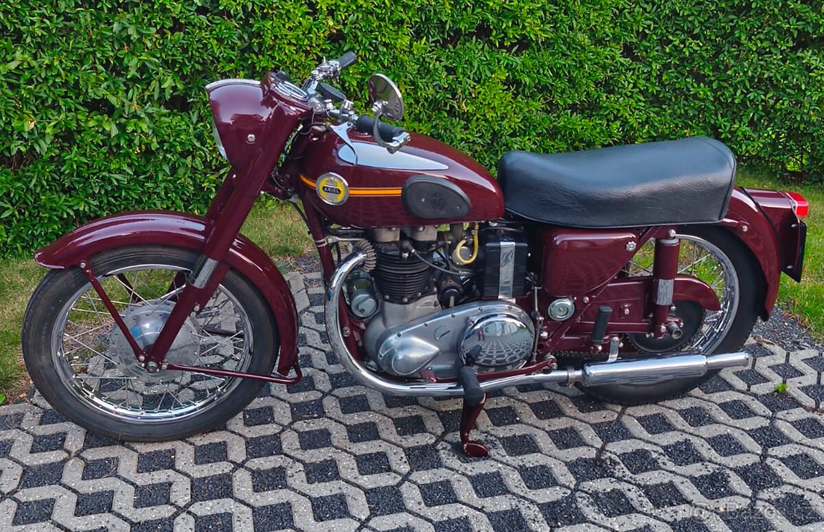 ARIEL 650 Huntmaster - 4
