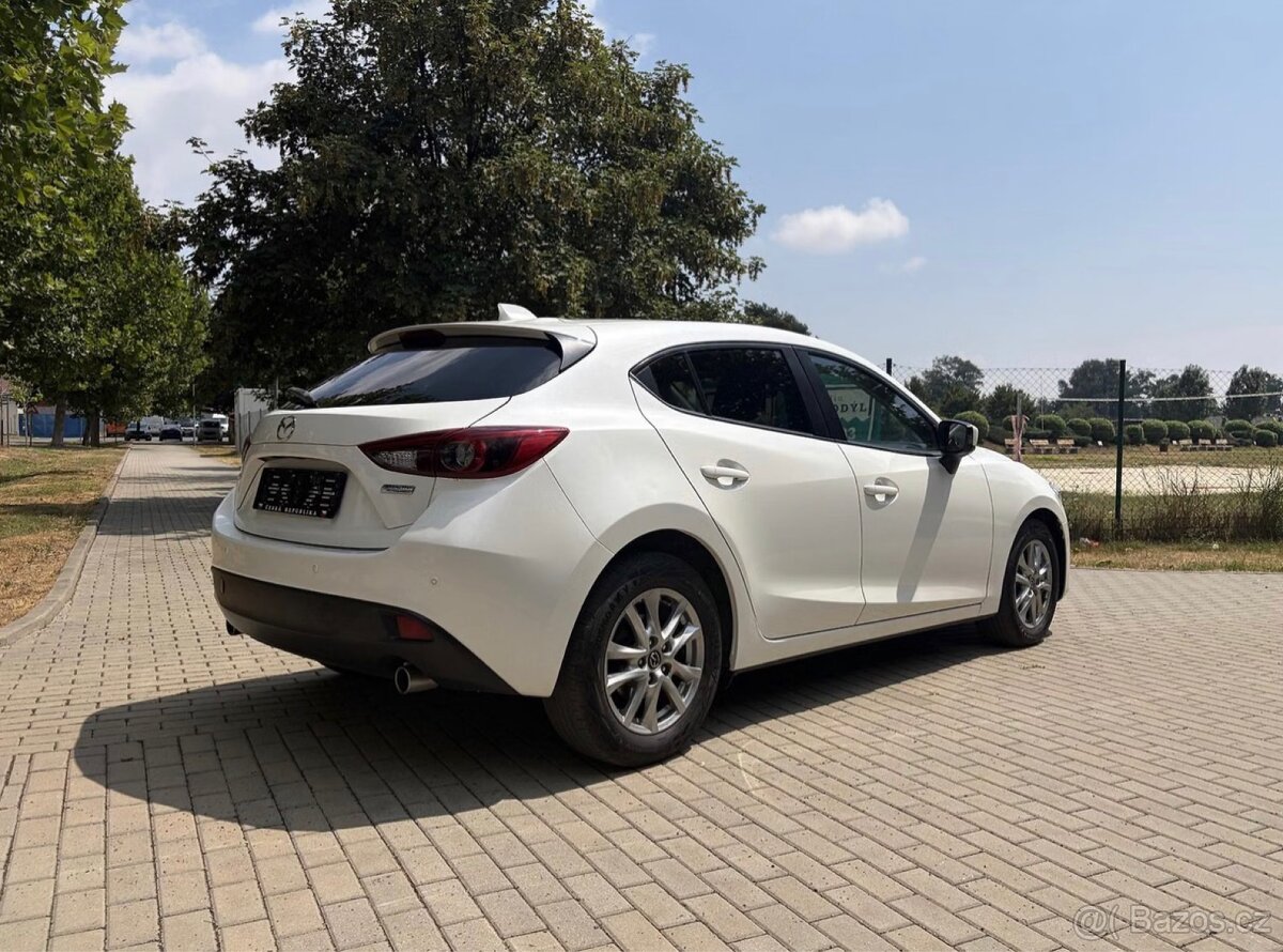 MAZDA 3 2.0 88 KW - BENZÍN - 4