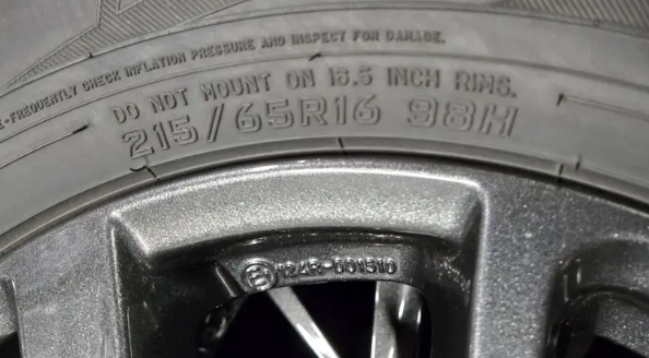 16"MAZDA6.5J ET45 5X114.3 + 215/65 R16 98H C1389 - 4