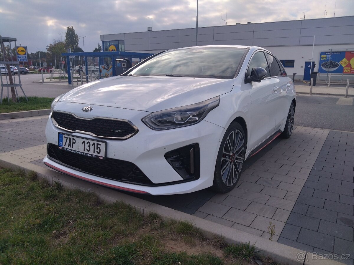 Kia ProCeed GT 1.6 T-GDI - 4