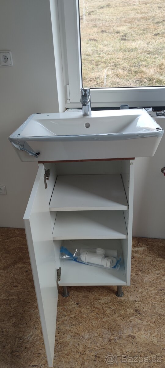 Umyvadlo concept + baterie Hansgrohe - 4