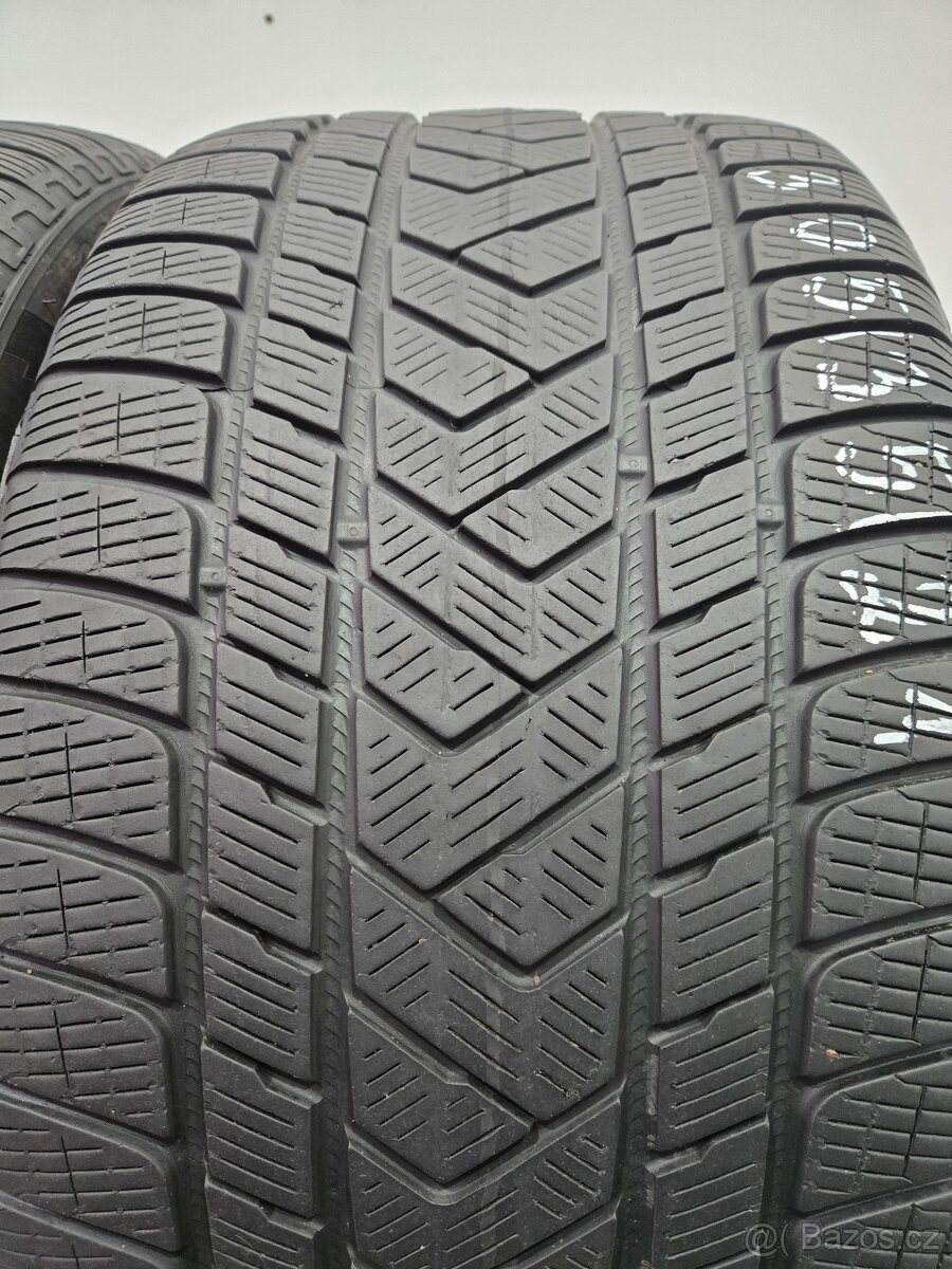 2ks zimní pneu 305/35/21 Pirelli - 4
