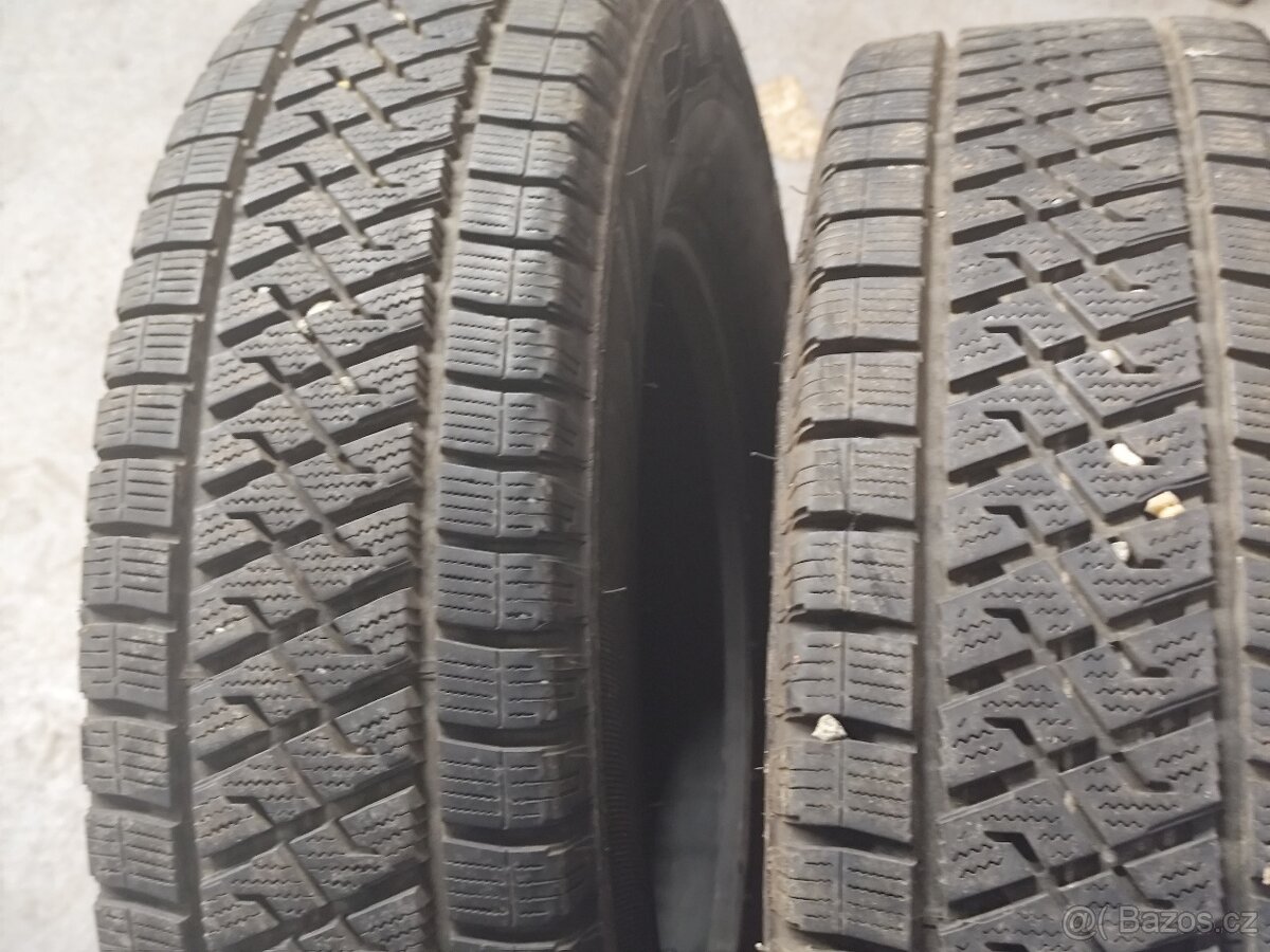 pneu 205/75 R16C - 4