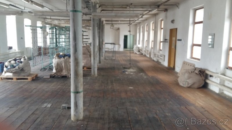 Pronájem výrobních a skladovacích prostor - 4