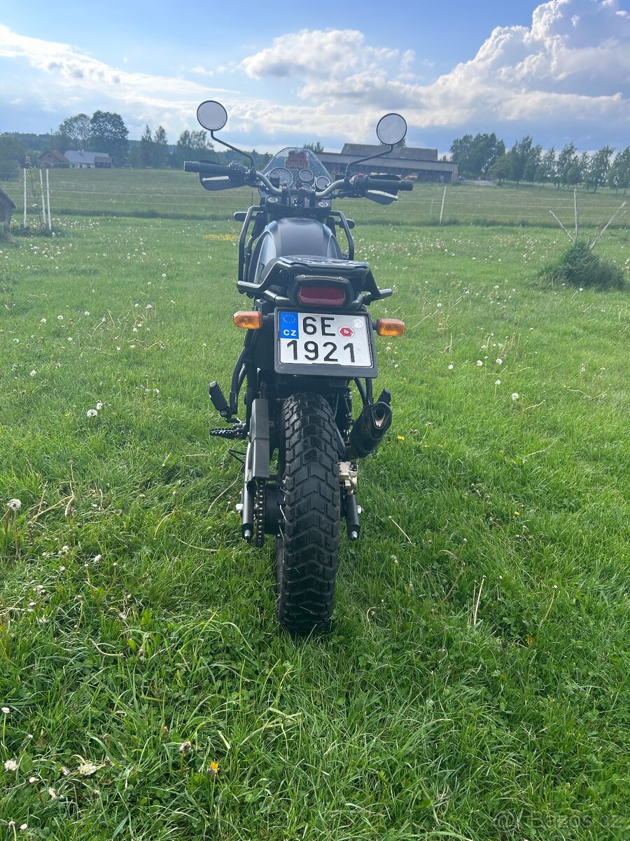 Royal Enfield Himalayan 2022 - 4