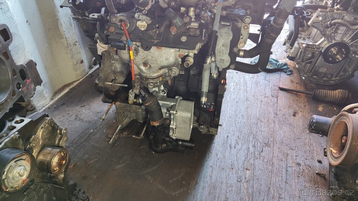 Motor Renault Trafic 2.0 dci M9R 710 Master Vivaro - 4