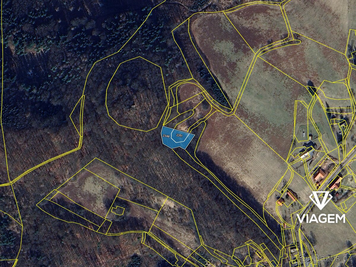 Pole 1 690 m² - 4