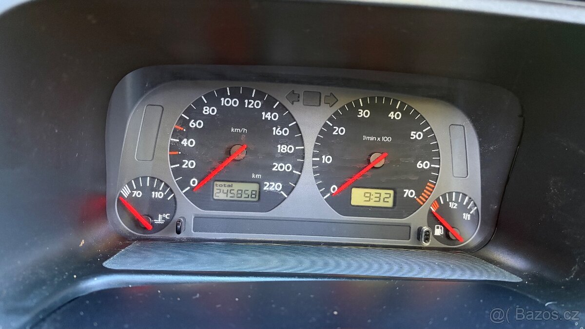 VW Golf 3.5. , 1,6i kabrio - 4
