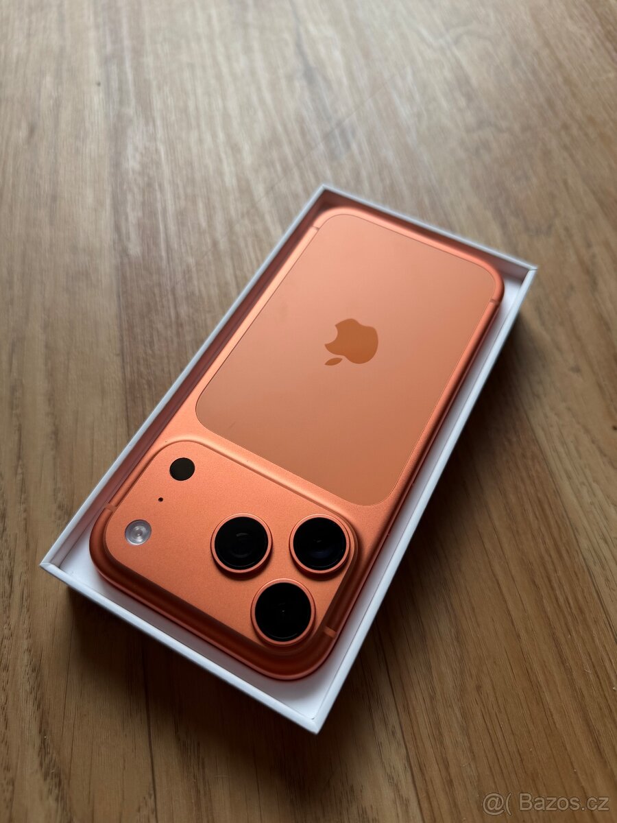 Apple iPhone 17 Pro 256GB oranžový - 4