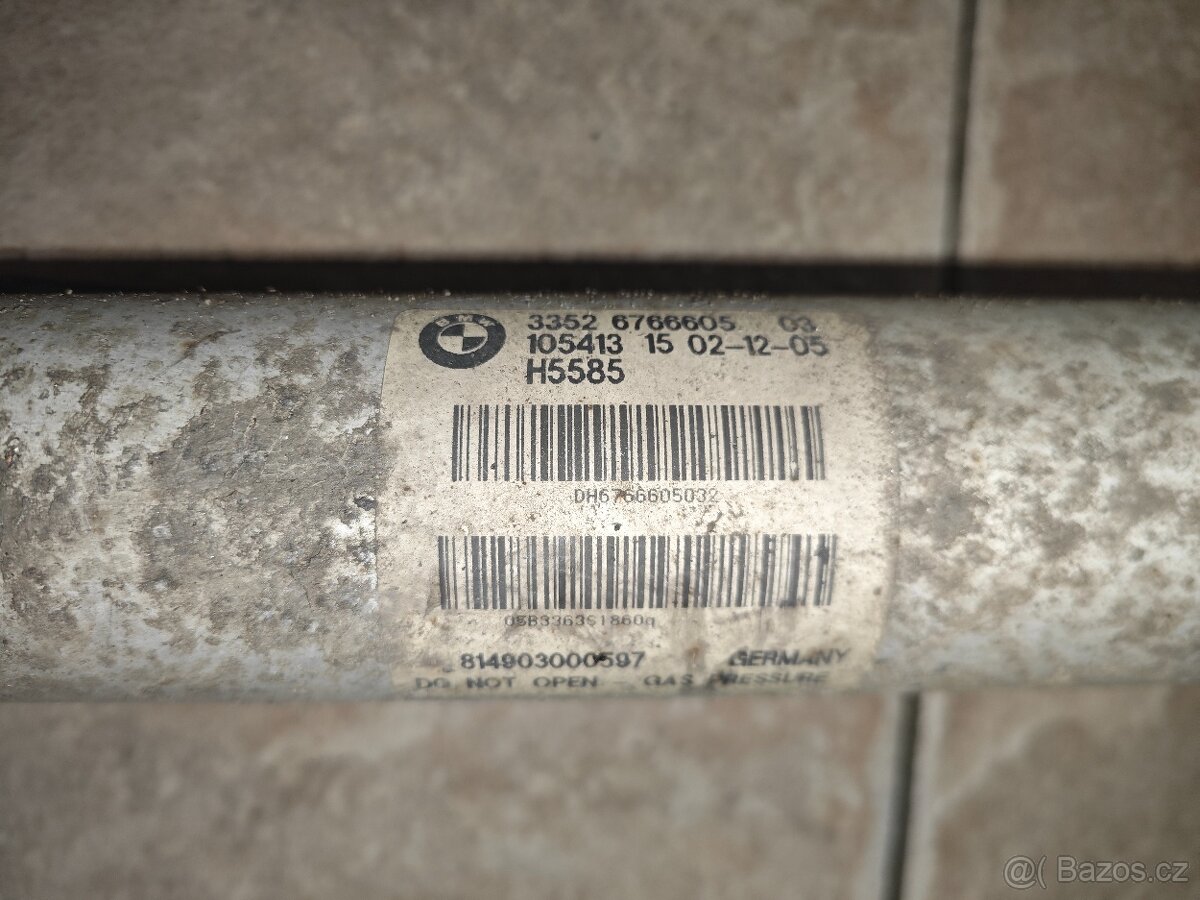 Prodám sadů originálních tlumičů a pružin bmw e60 525d - 4