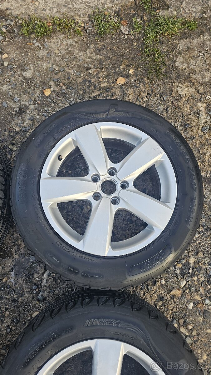 Originál Volkswagen ALU R17 - 4