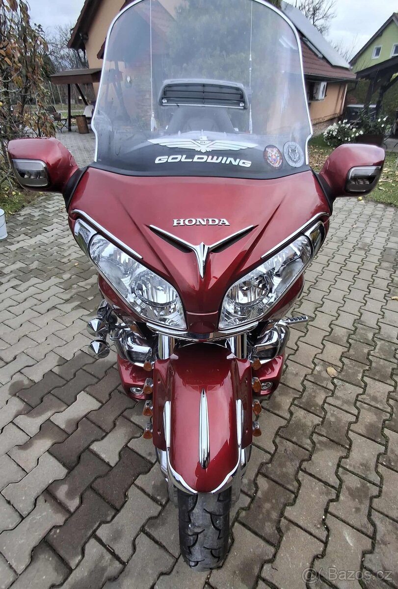 Prodám Hondu GL 1800 trike s vozíkem - 4