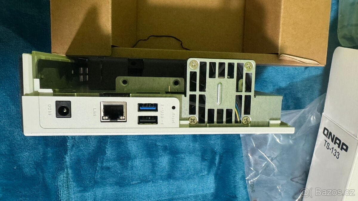 NAS server QNAP TS-133 - 4