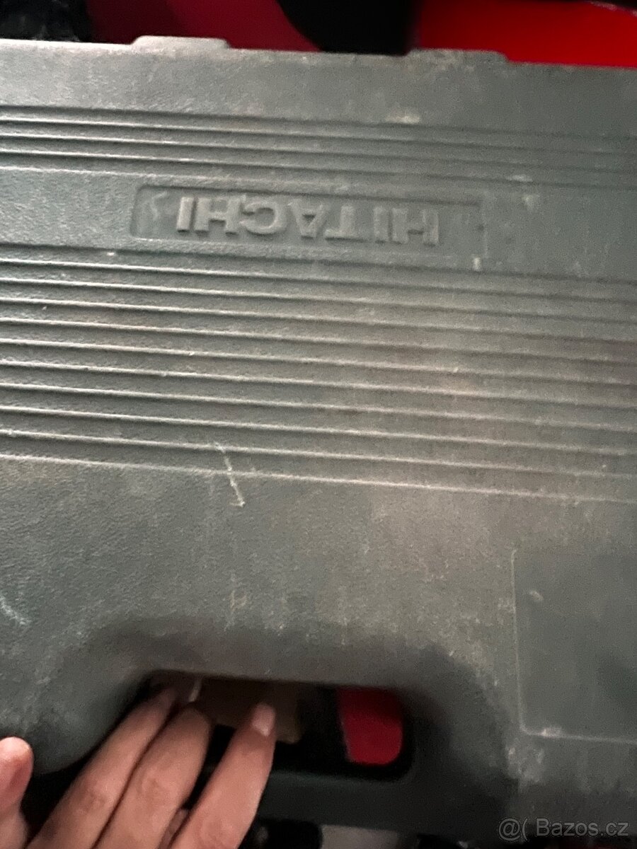 Hitachi WR 22 SA velmi silný utahovák - 4