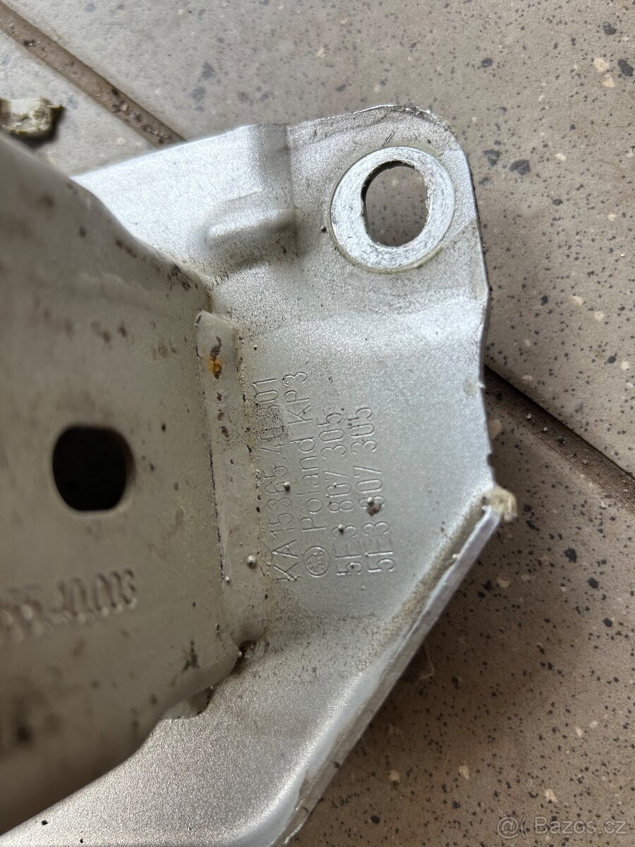 Zadní výztuha nárazníku - 4