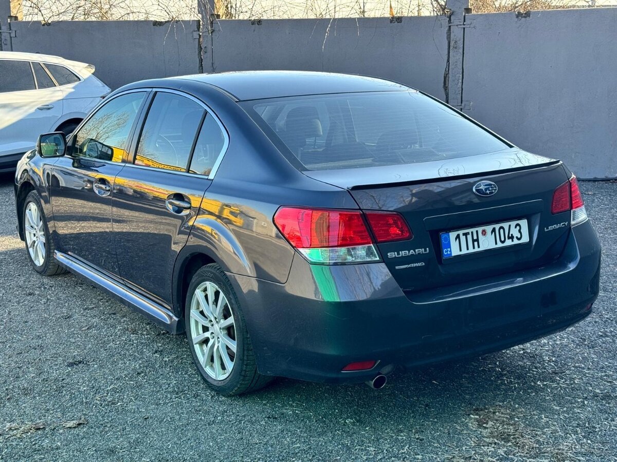 Subaru Legacy 2.5 - 4