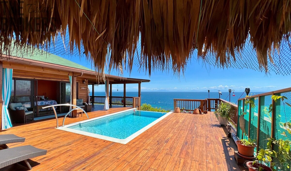 New Latitude, Calabash Bight - 4