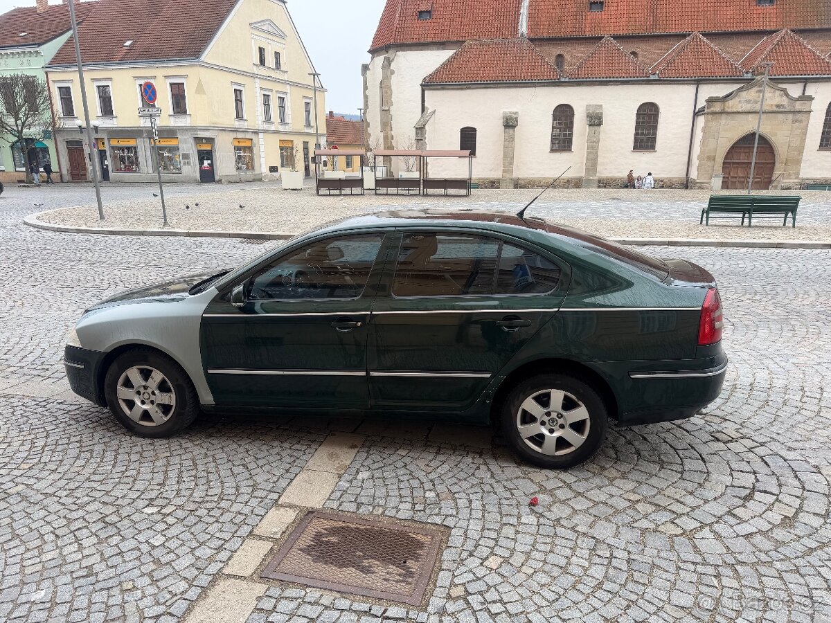 Škoda Octavia II 2,0tdi - 4