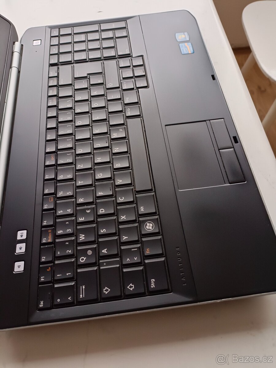 Dell Latitude E5520 i5 SSD - 4