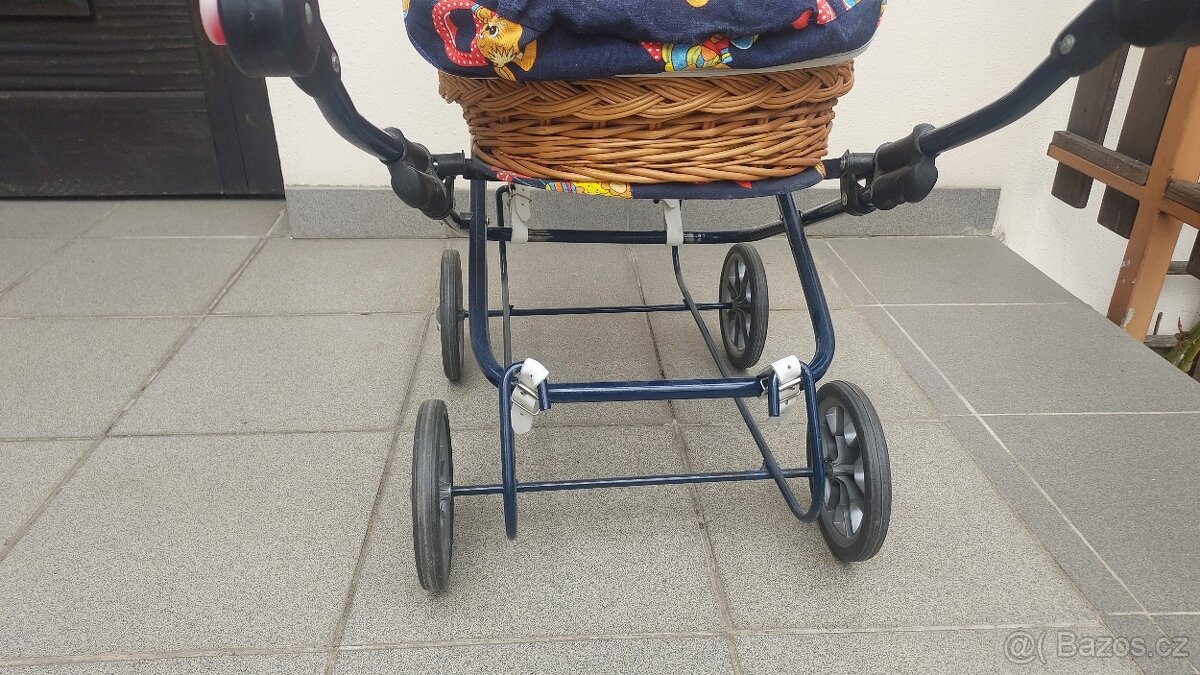 Kočárek pro panenky - 4