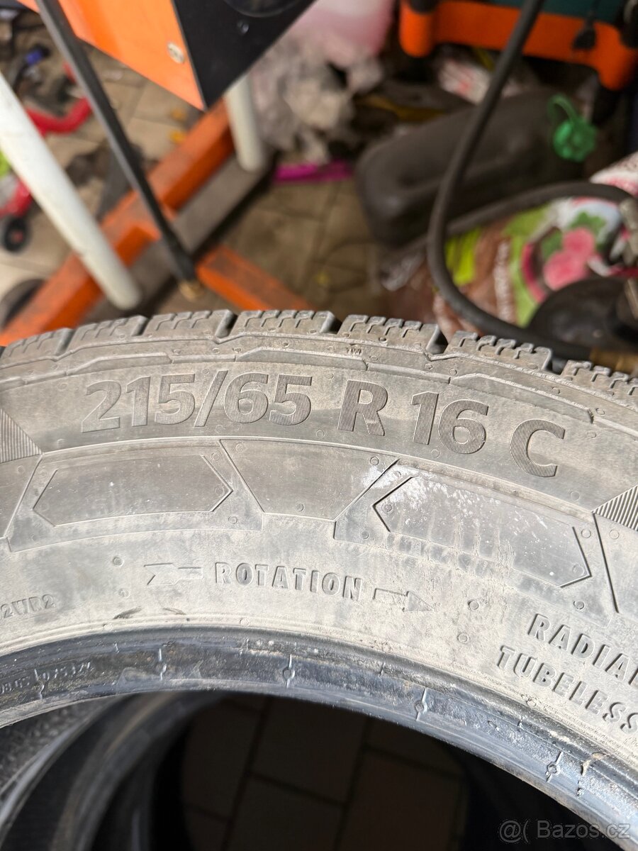 Pneu 215 / 65 R16 C Continental - 4