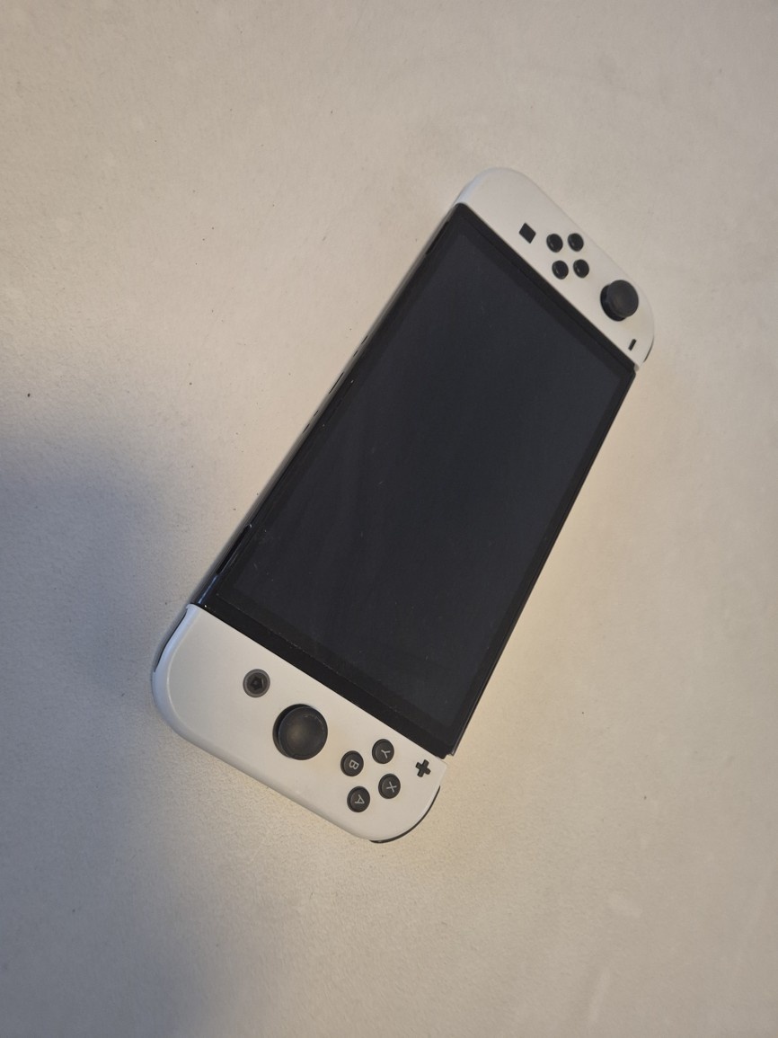 NINTENDO SWITCH 👍 OLED - 4