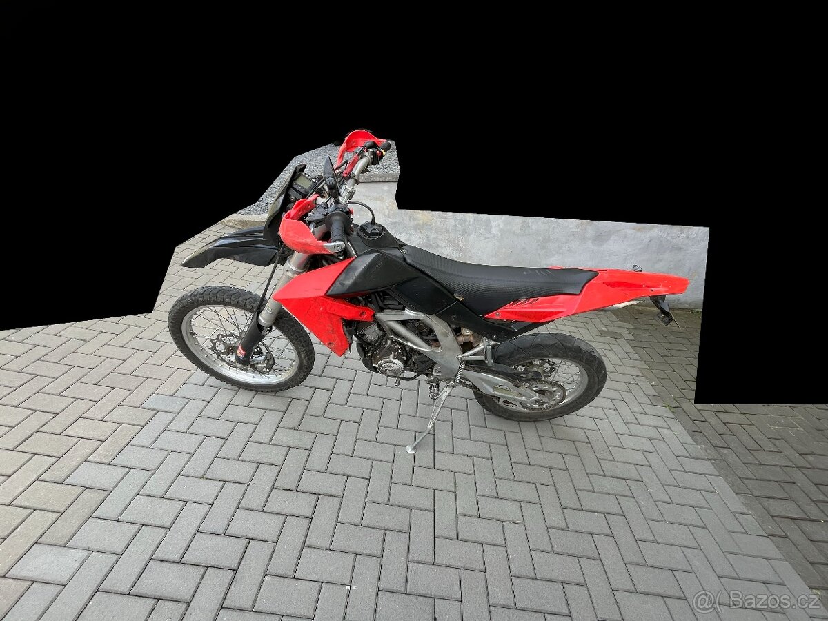 Aprilia RXV 450/ na opravu , na díly