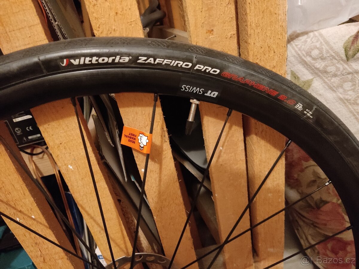 Rockmachine GRAVELRIDE CRB 700 + nová silniční kola Dtswiss - 4