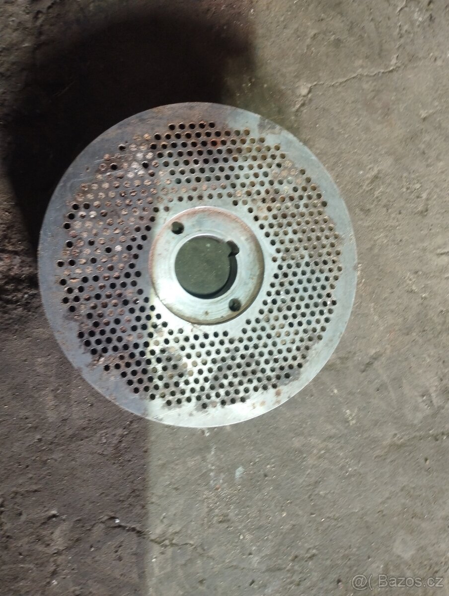 Peletovací lis cronimo CPM-200 power 7,5kw - 4