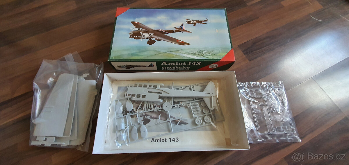 1. MODELY LETADEL - 4