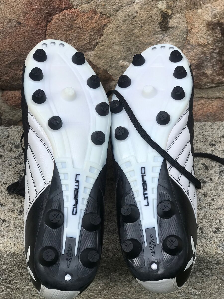 Kopačky Umbro 44. 6 - 4
