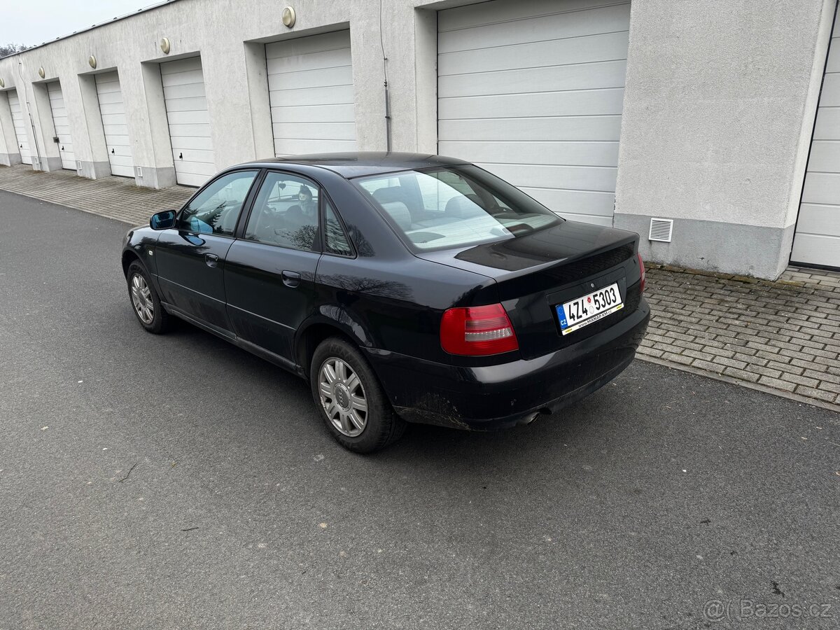Audi A4 b5 1.8i 92kw - 4
