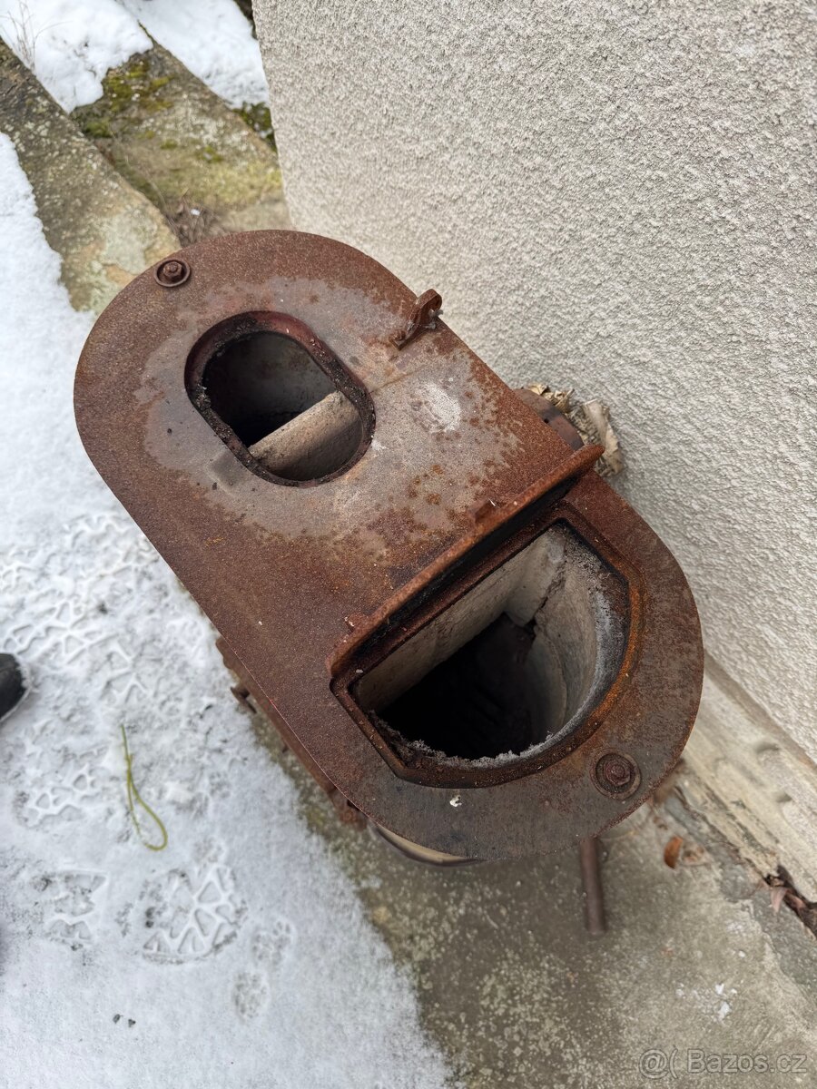 Prodám kamna značky Club - 4