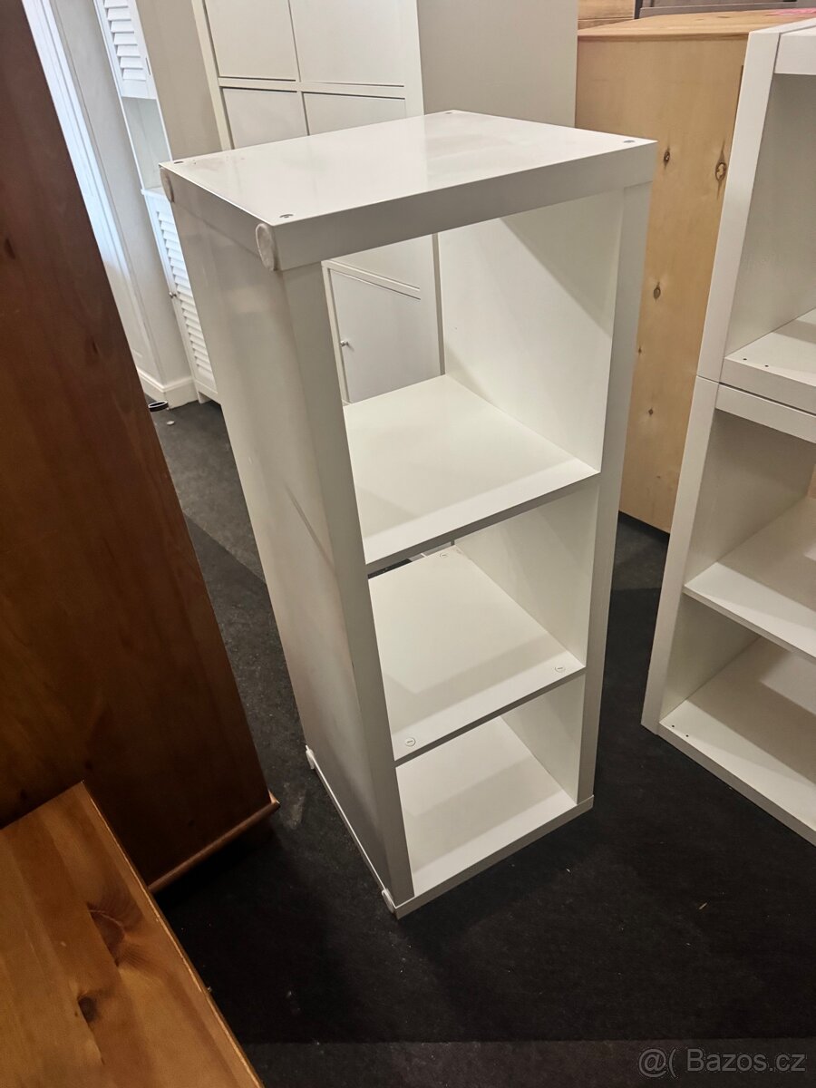 Policový regál Ikea Kallax 3x1 - 4