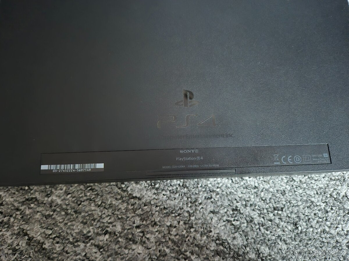 Sony Playstation 4 - 4