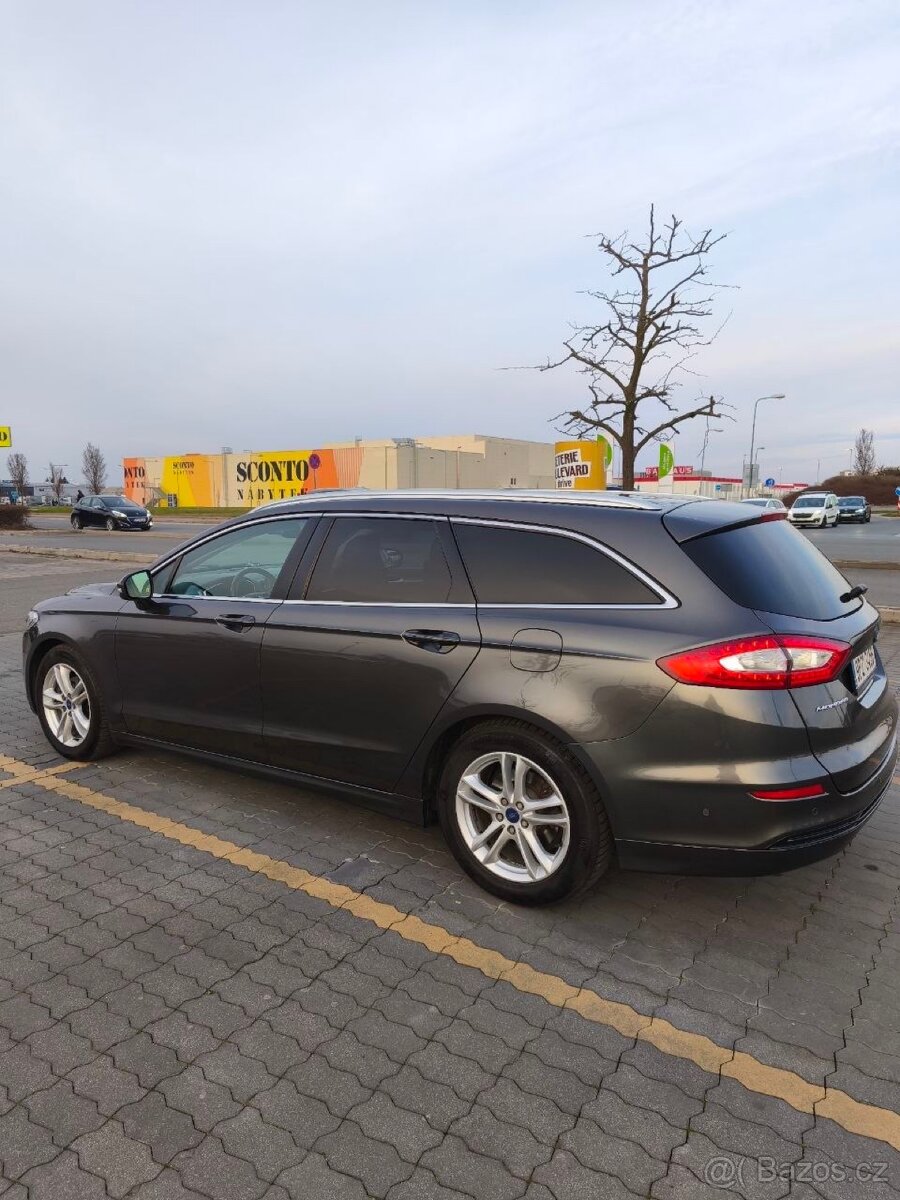 Ford Mondeo mk5 - 4